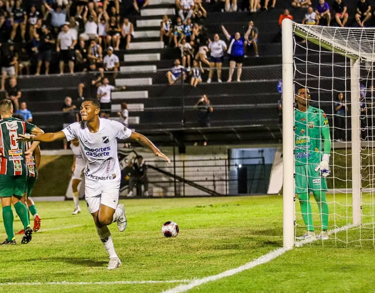 ABC vence Baraúnas e assegura primeiro lugar do Grupo B