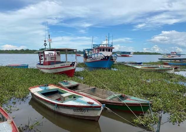 Cidade onde fugitivos de Mossoró pegaram barco tem pequenos portos e é rota comum de pescadores ao Pará