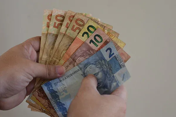 Desenrola dos MEIs e das MPEs já está na rede bancária, afirma Márcio França