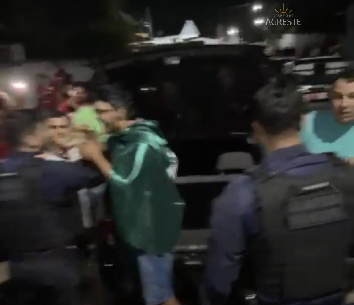 URGENTE: Partidários de Severino Rodrigues são detidos após ameaçar e agredir apoiadores de Zé Figueiredo no Mendes em São José de Mipibu
