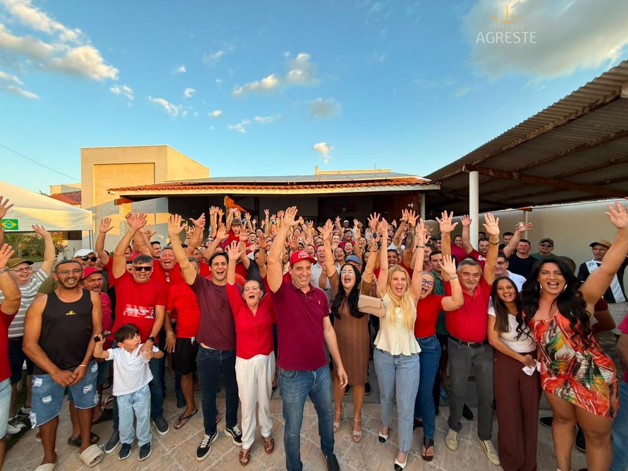 Cadu recebe o apoio da prefeita, da vice, e de todos os vereadores de Coronel João Pessoa