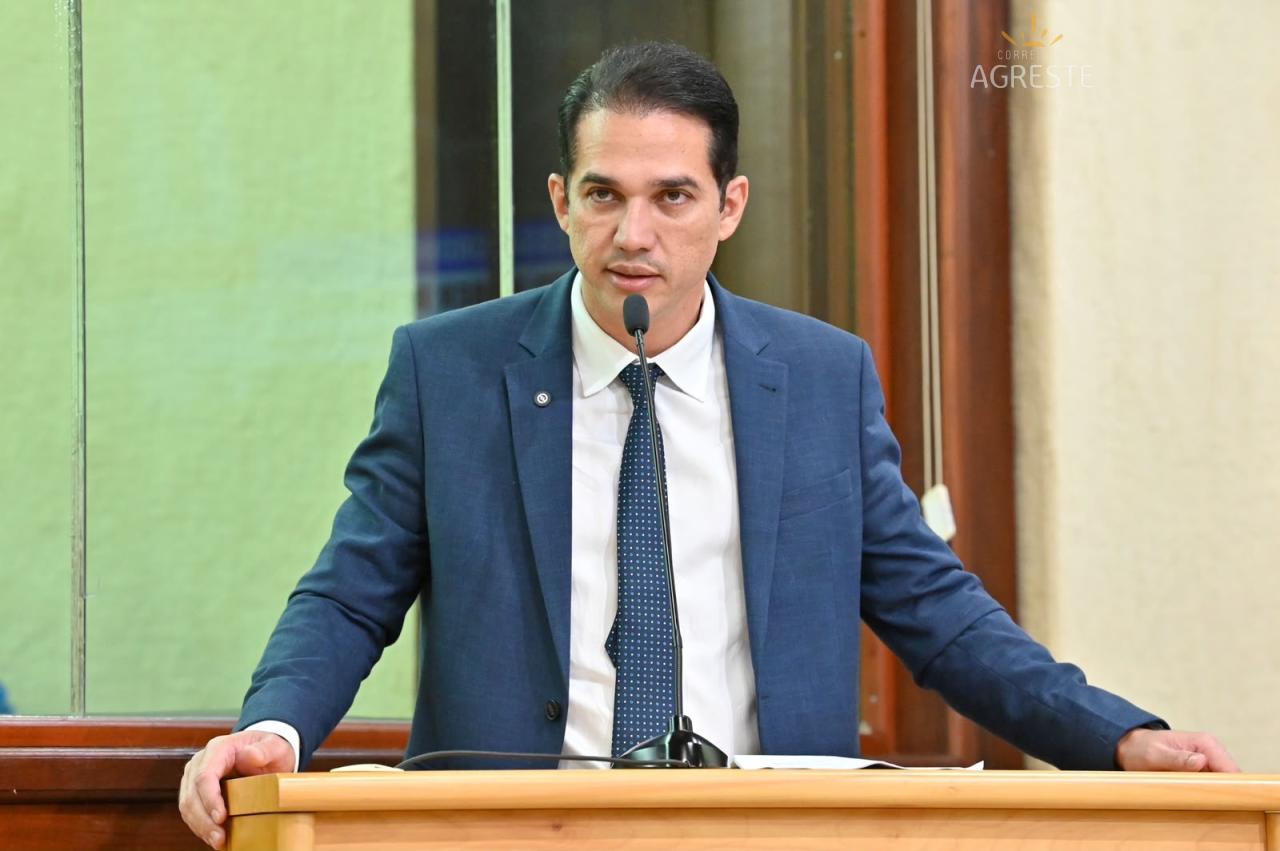 Kleber Rodrigues destaca legado de Helga Oliveira e papel das mães na luta pela inclusão