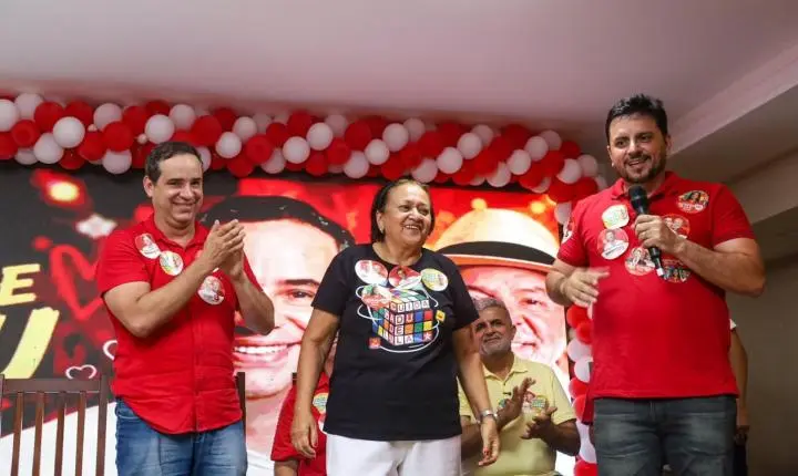 Cadu de Lula reúne multidão ao lado de Carlos Augusto Maia e lideranças em Parnamirim