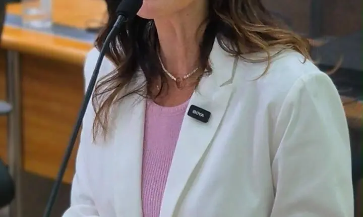 Cristiane Dantas cobra governo após atraso em pagamentos deixar cirurgias eletivas paradas no RN